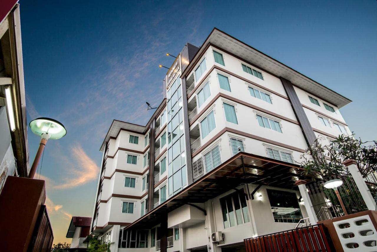 Winner Sriracha Serviced Apartment Si Racha Exterior foto