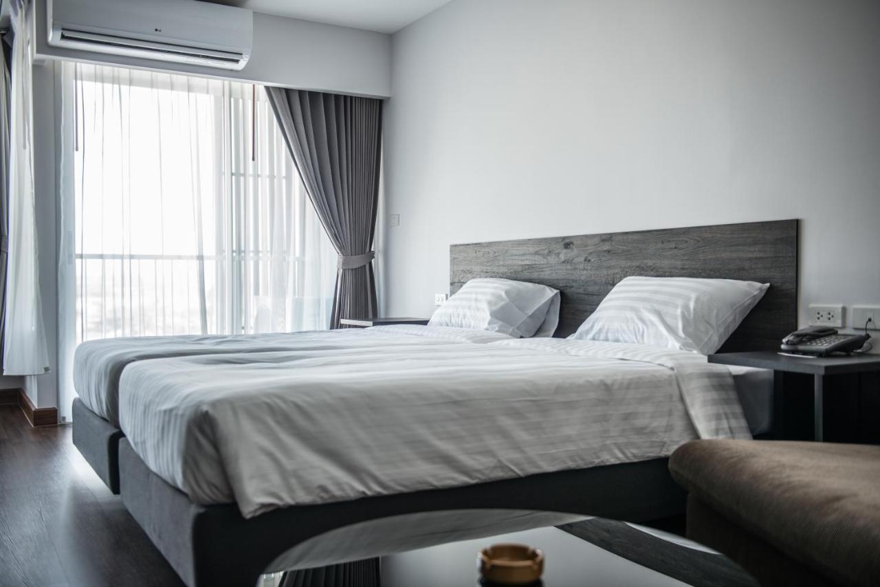Winner Sriracha Serviced Apartment Si Racha Exterior foto