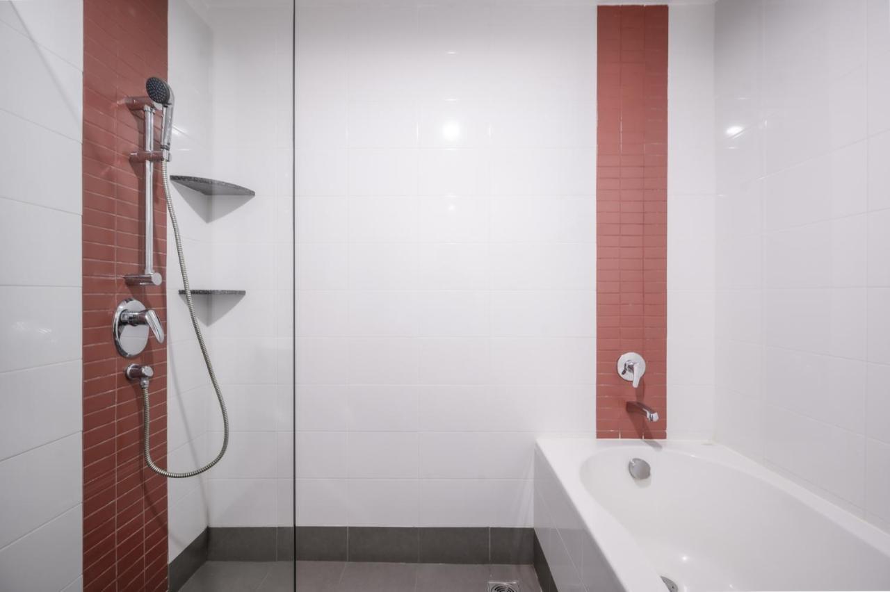 Winner Sriracha Serviced Apartment Si Racha Exterior foto
